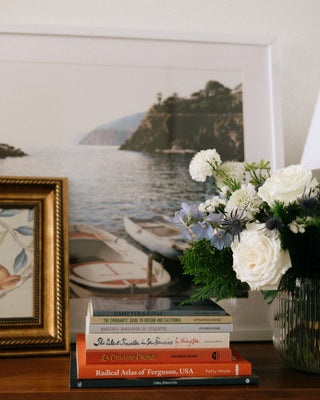Weekly and monthly flower subscription delivery in Denver by Plum Social