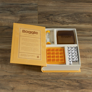 Vintage Bookshelf Game: Boggle - Plum Social Events & Flowers